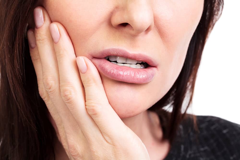 Gum Disease Symptoms & Treatment